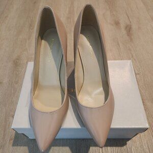 Marc Fisher pointed toe heels